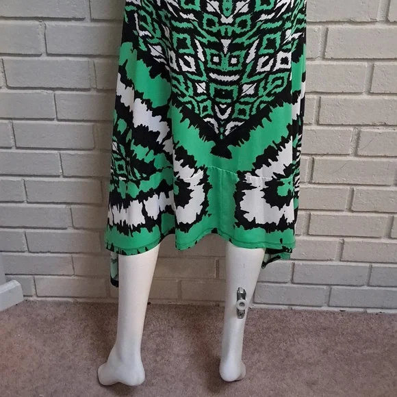 International Concepts Green/Black/White Bead & Gem Formal Dress. Size Small NWT - Picture 8 of 14